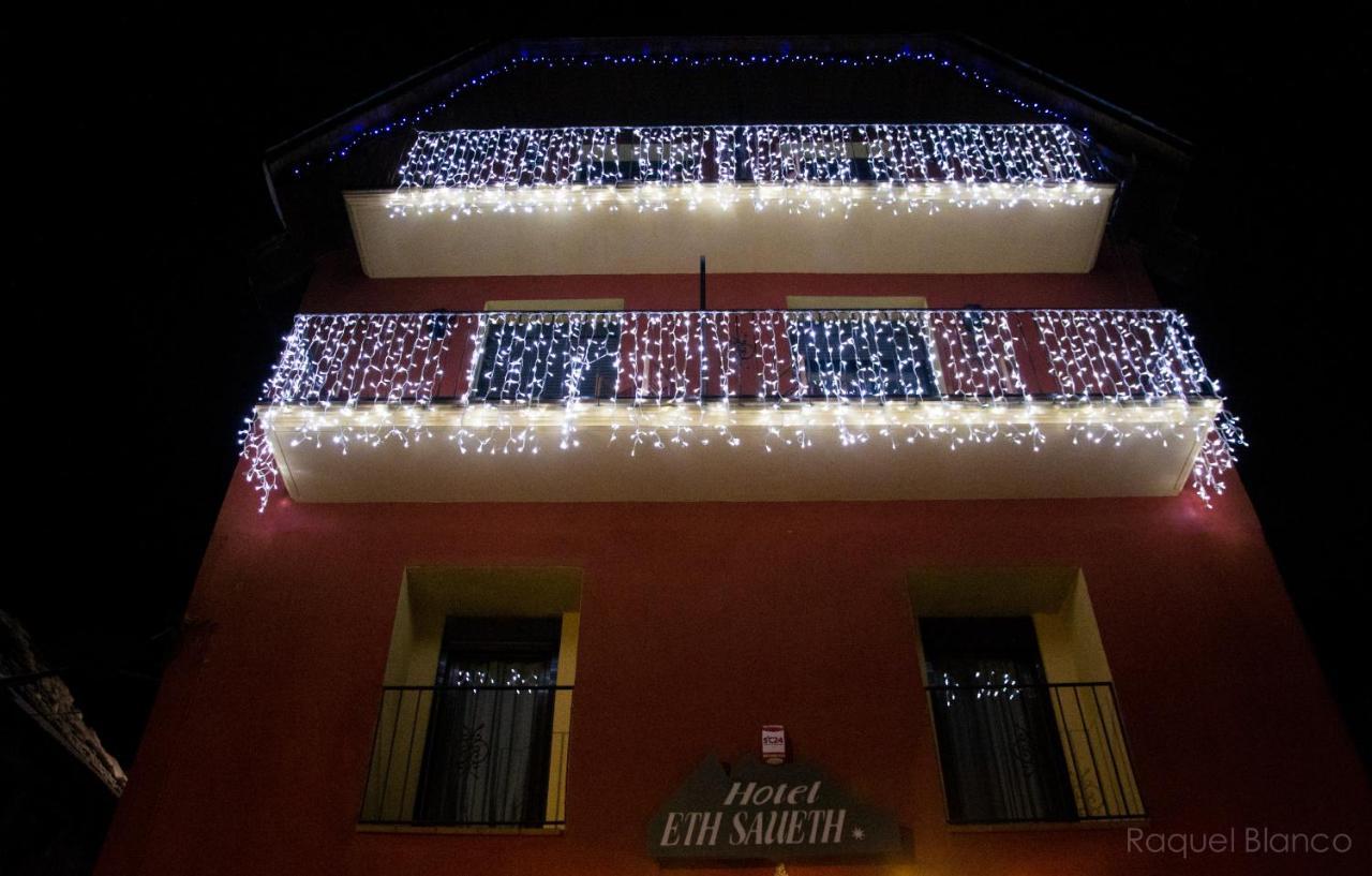 Hotel Saueth Tredós Esterno foto